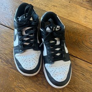 Nike Panda Dunks size 6 🖤🤍